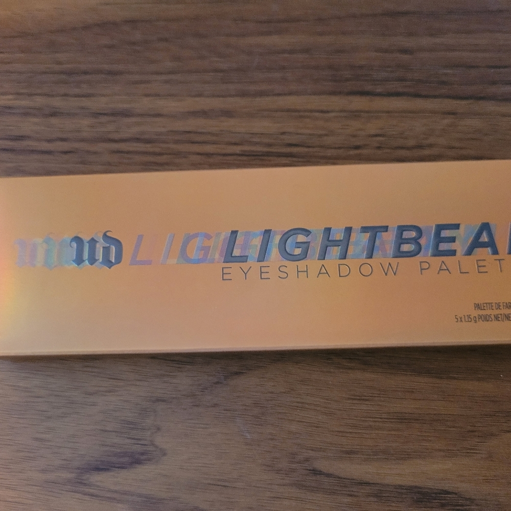 Lightbeam Eyeshadow Palette